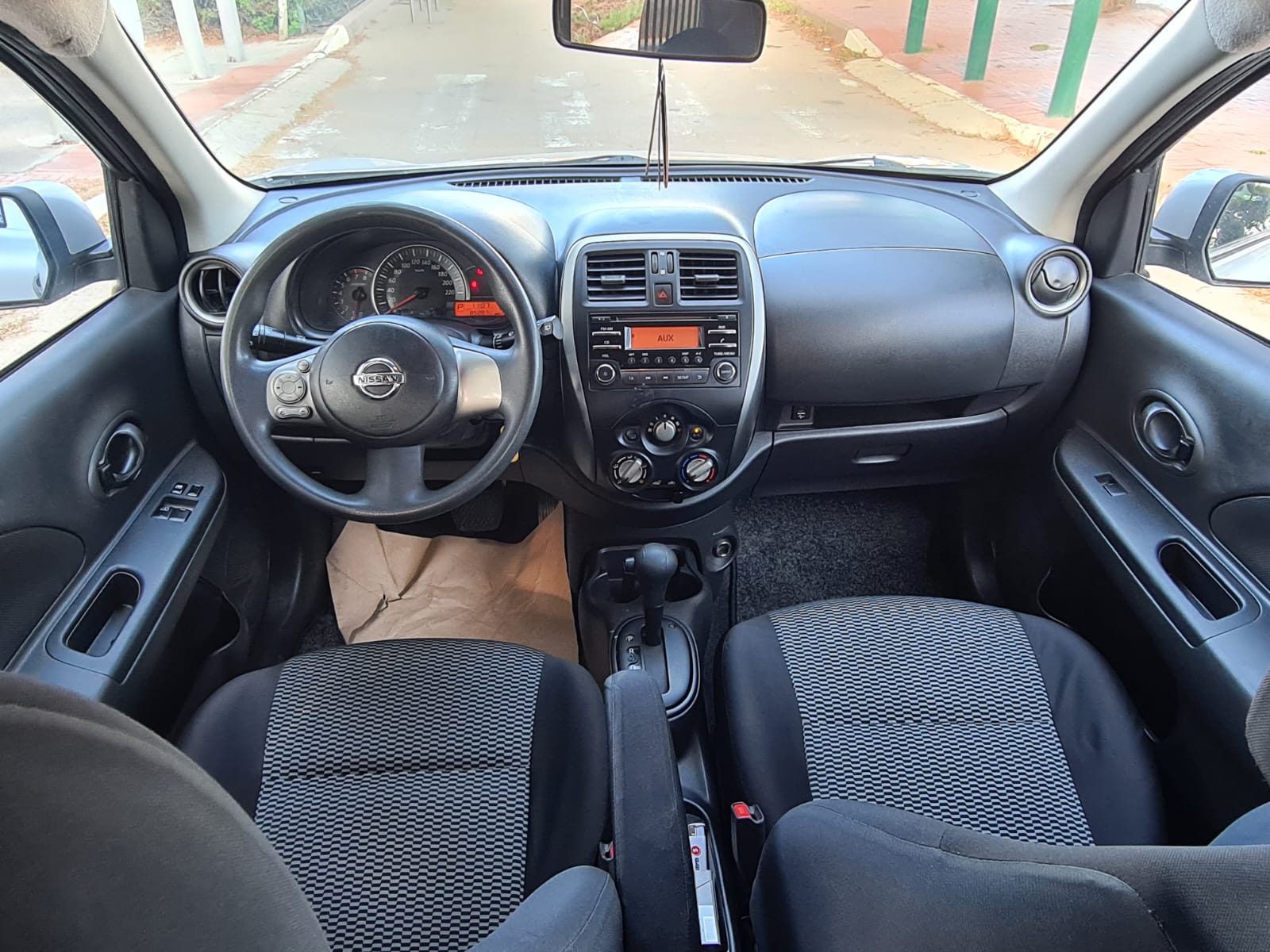 ניסן מיקרה 2017