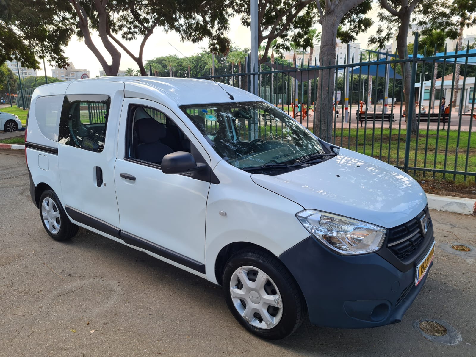 דאצ’יה דוקר 2017