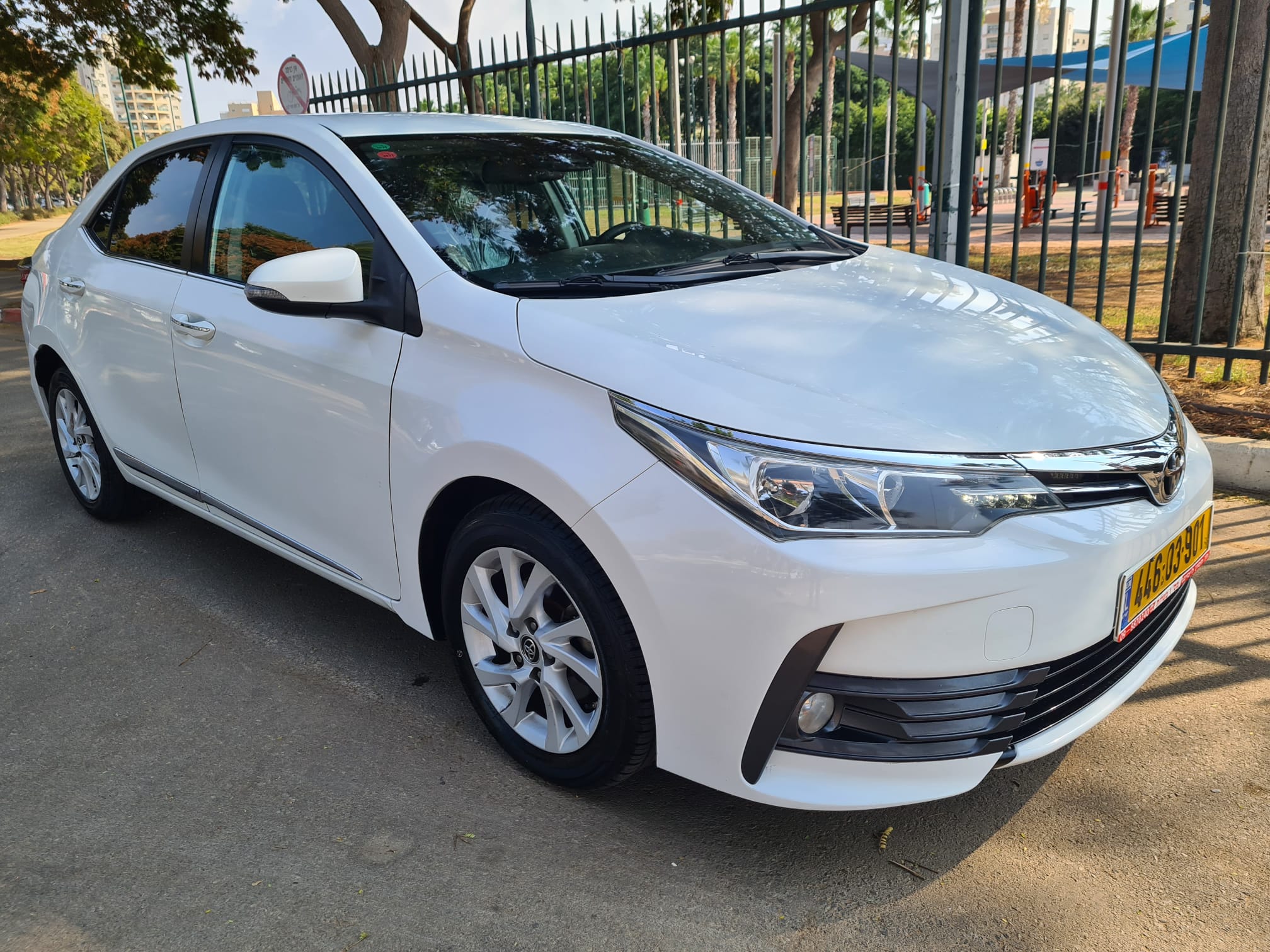 טויוטה קורולה 50TH