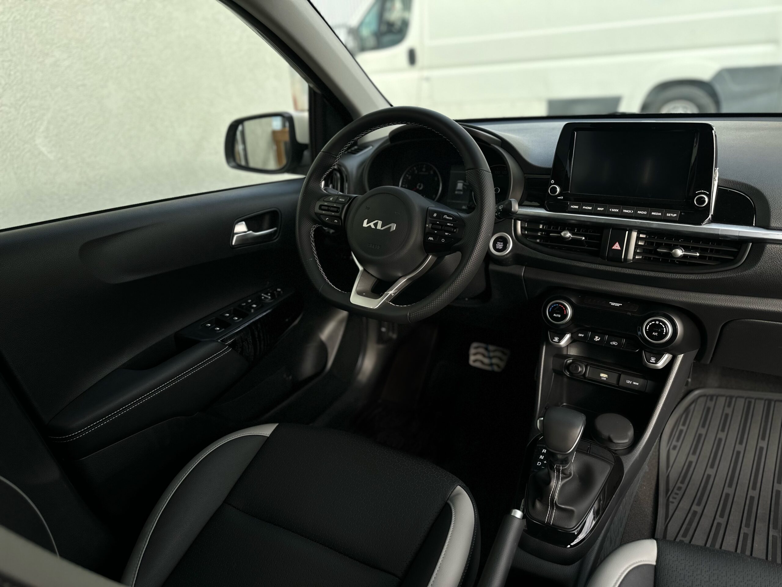 קיה פיקנטו X – LINE