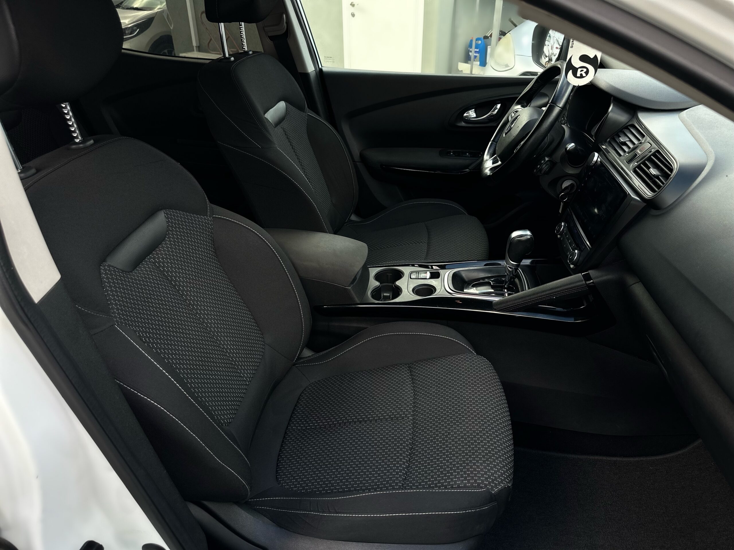 רנו קדג’אר