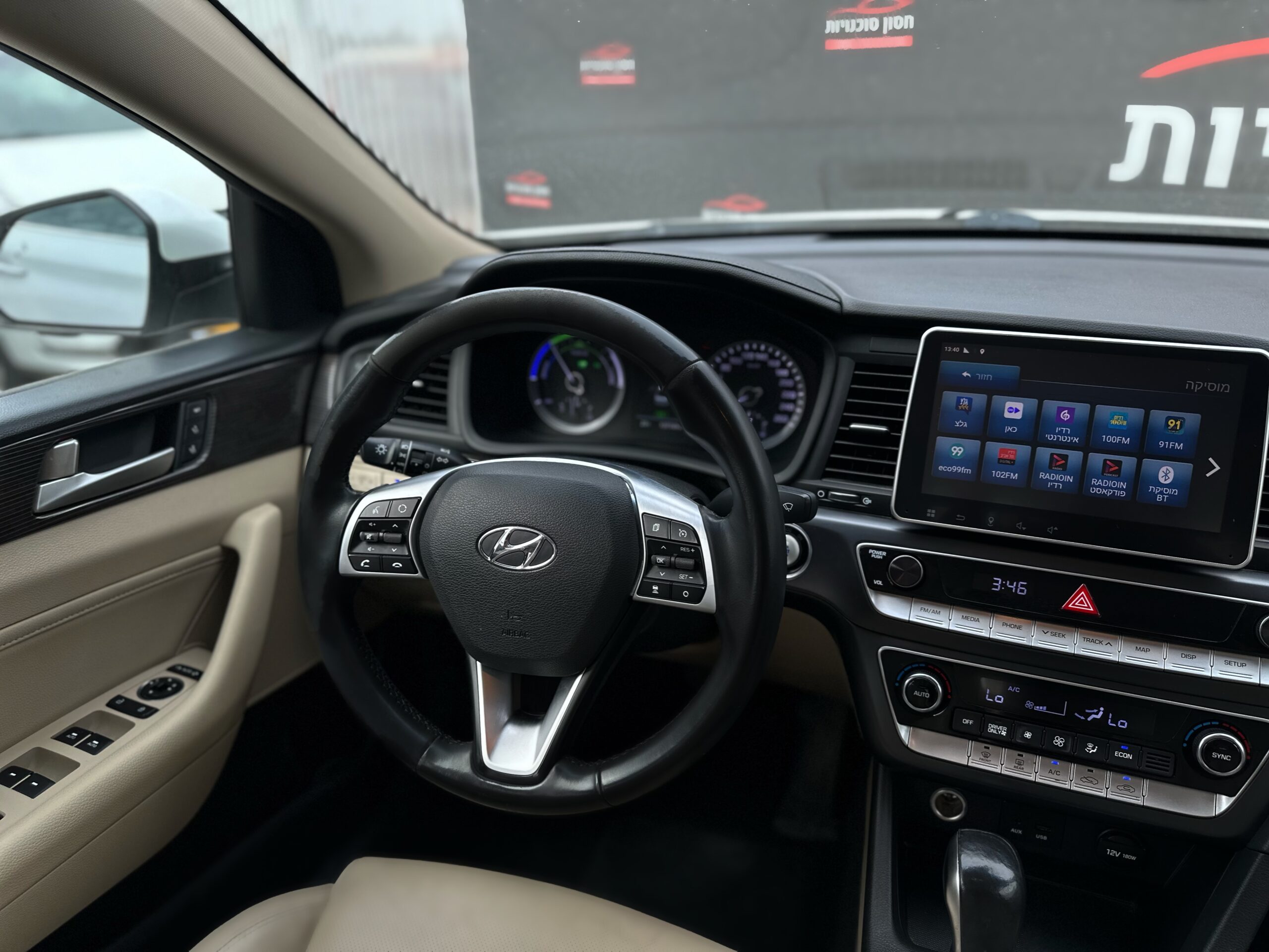 יונדאי סונטה HYBRID