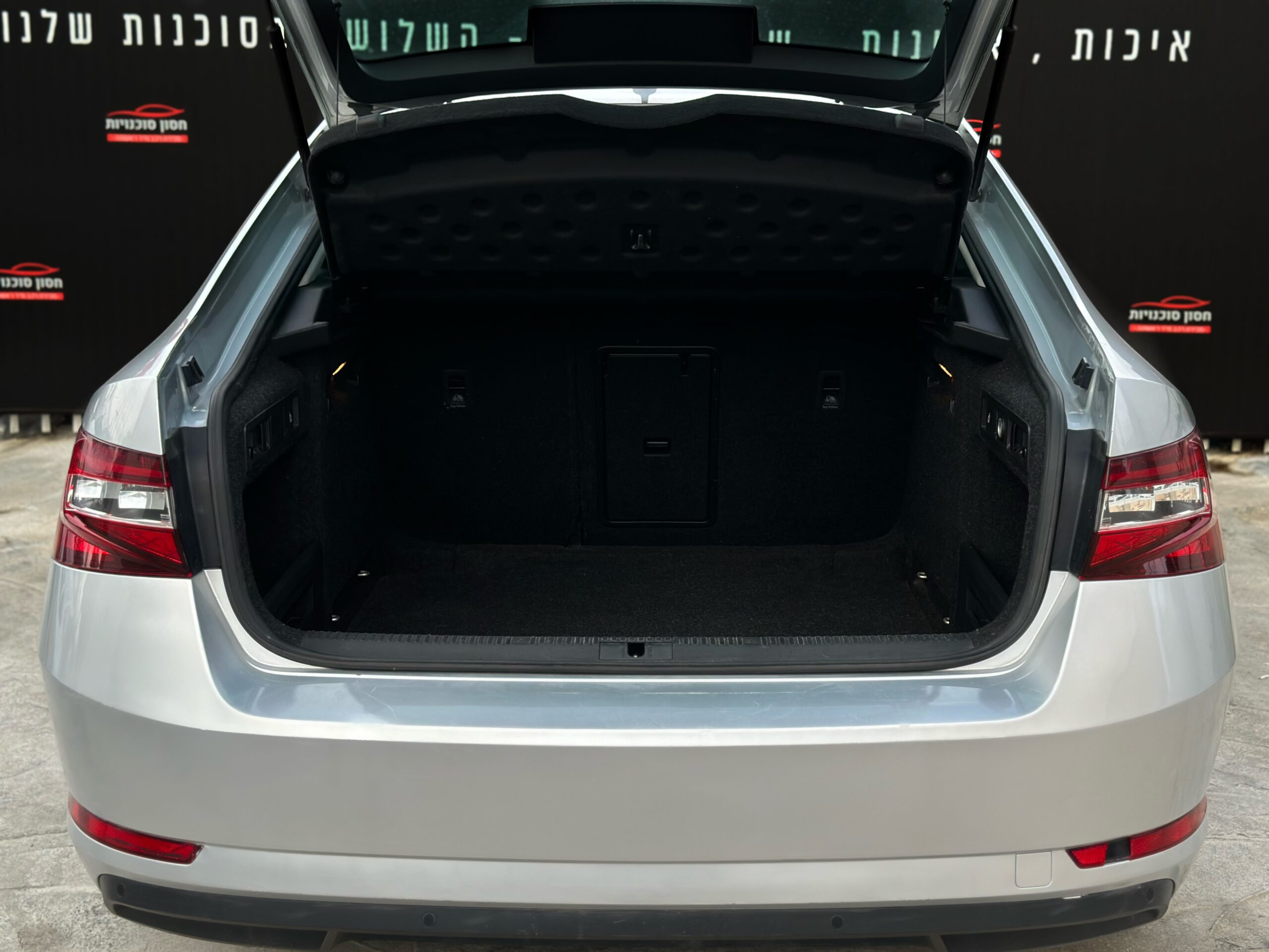 סקודה סופרב AMBITION